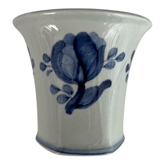 Vintage Danish Blue & White Hand-Painted Faience Mini Vase / Toothpick Holder 19 - Picture 3 of 6